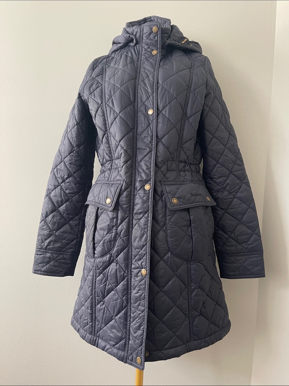 Barbour Quilted Hooded Puffer Coat - Navy